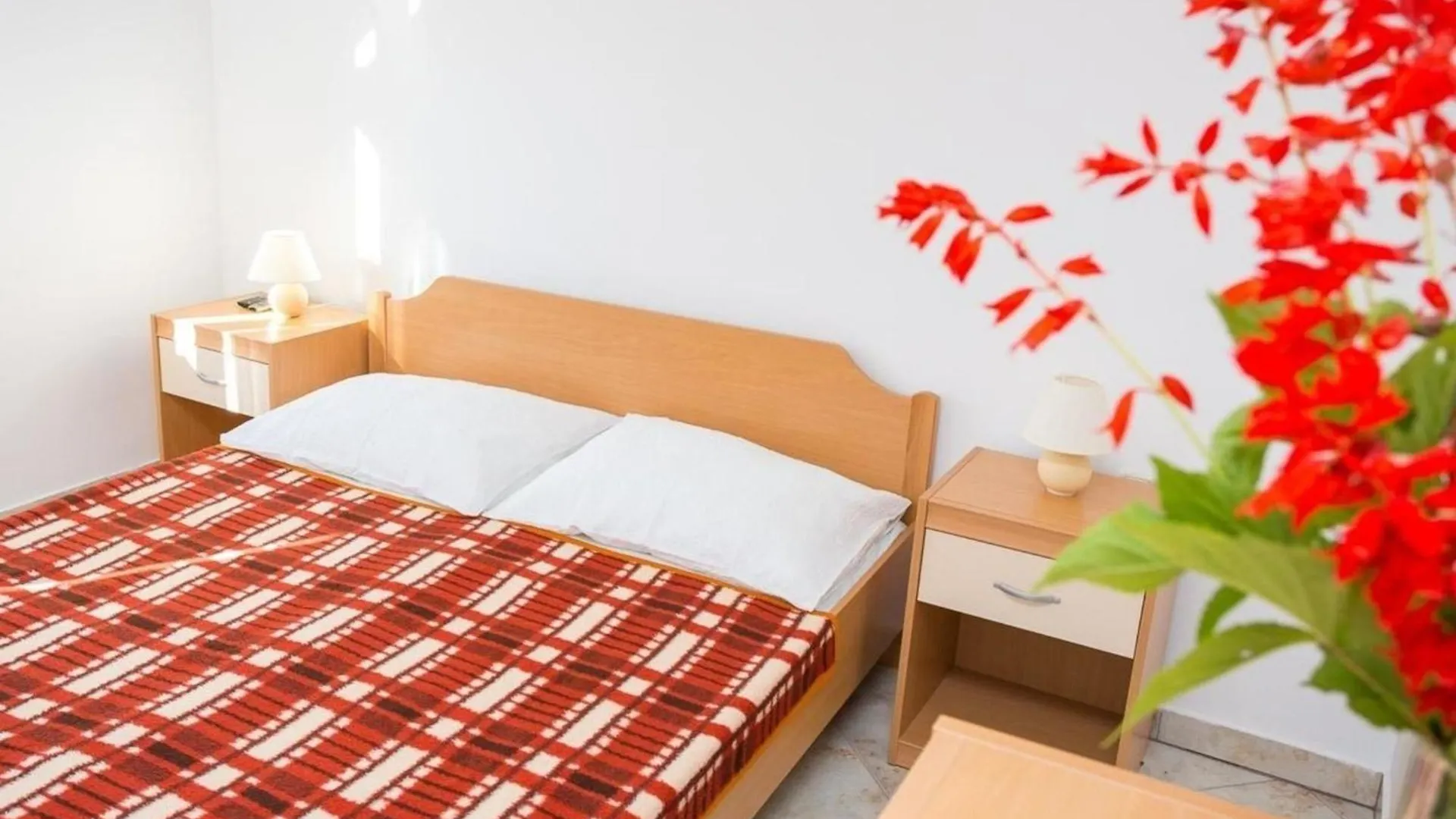 Zic-Mrakovcic Br2 S2 K2 Ohne Balkon Daire Baška Hırvatistan